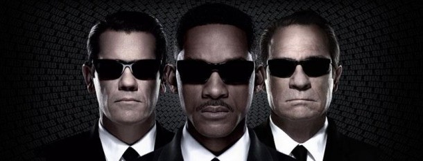 ‘Men in Black III’ Movie Review: Brolin Shines Through Unnecessary 3-D