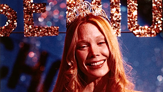 2012-10-17-carrie_prom